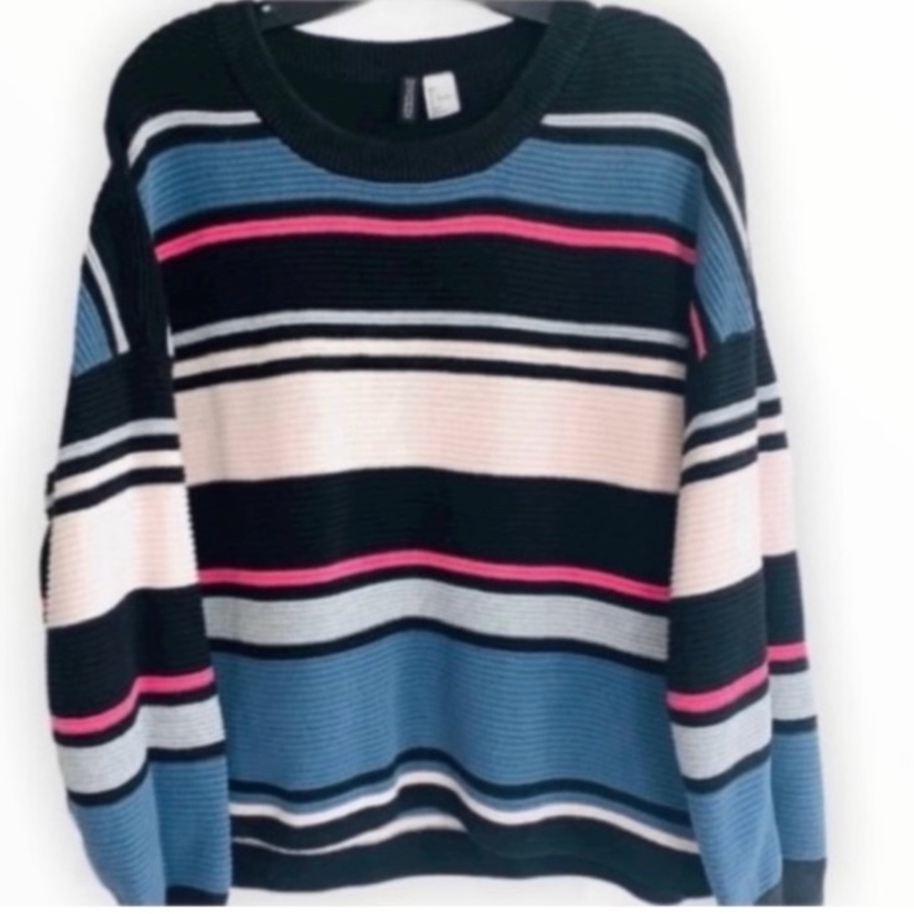 H&M Divided Sweater in Black, Blue, and Pink Sz L